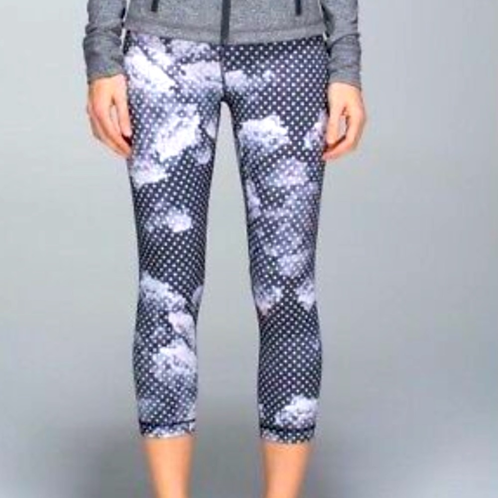 Lululemon 4 Dottie Dream Rose Wunder Under Crop